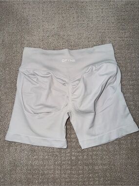 Dfyne Shorts